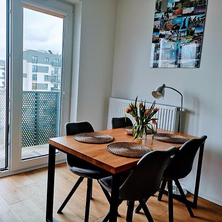 Nowoczesny Apartament Na Promenadach Wroclawskich エクステリア 写真