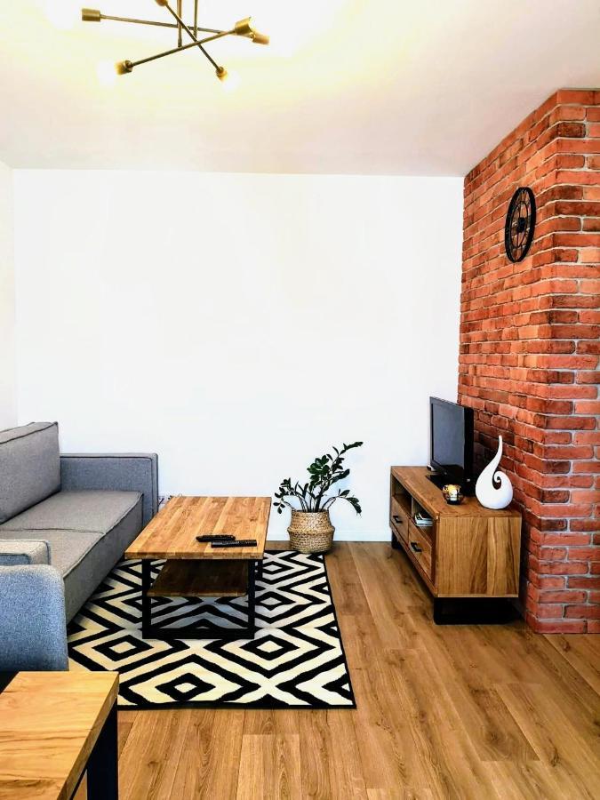 Nowoczesny Apartament Na Promenadach Wroclawskich エクステリア 写真